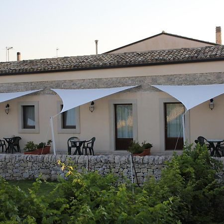 Mastro Vanni - Urban Masseria Рагуза Экстерьер фото
